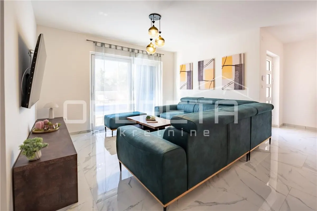 Modern Villa with Pool and Nature Views, Malinska, Krk - foto 4