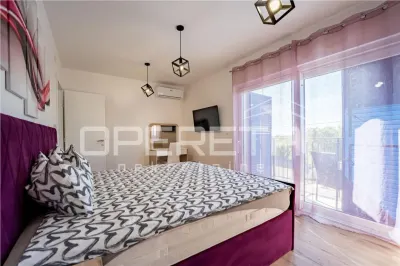 Modern Villa with Pool and Nature Views, Malinska, Krk - foto 10