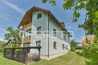 Villa Unifamiliar en Venta en Kumrovec, Croacia – 224 m² - Kumrovec