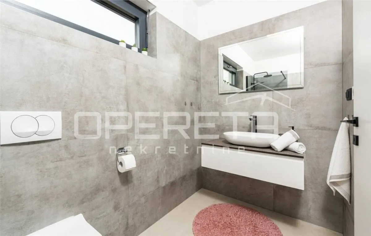 Villa Unifamiliar en Venta en Porec, Croacia - foto 13