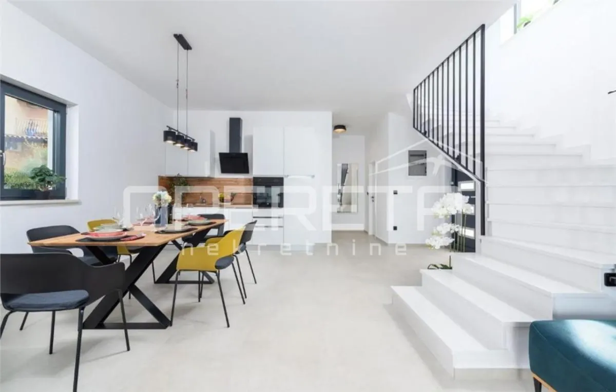 Villa Unifamiliar en Venta en Porec, Croacia - foto 3