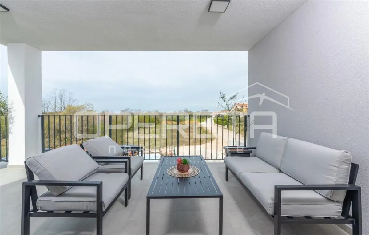 Villa Unifamiliar en Venta en Porec, Croacia - foto 10