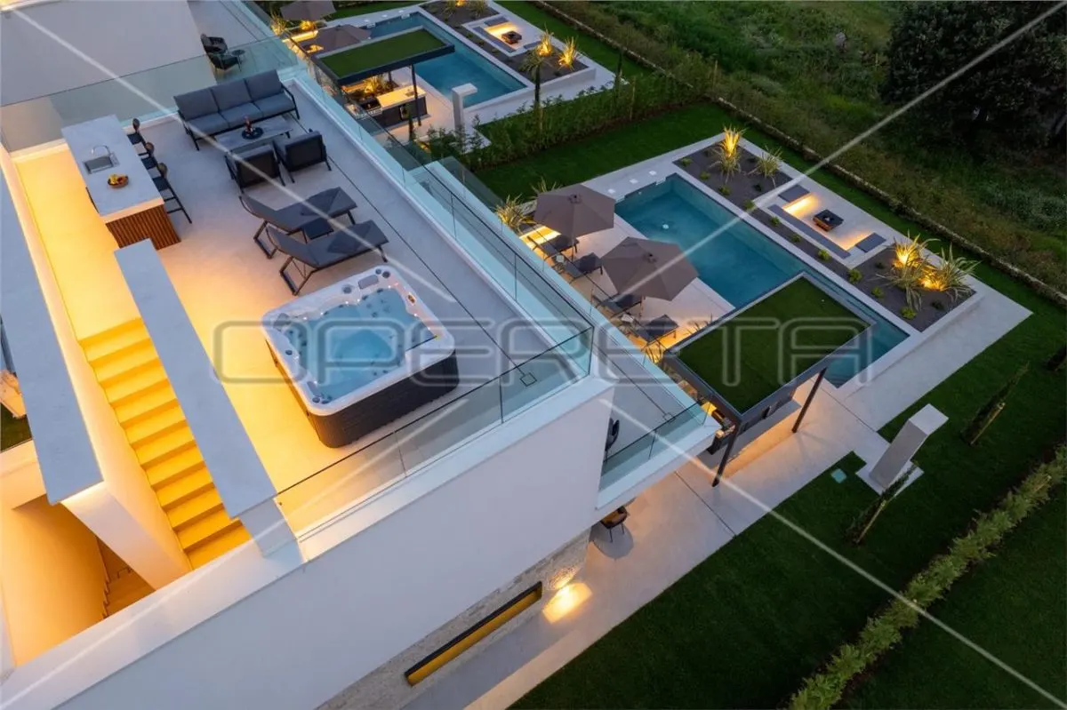 Villa Exclusiva con Vistas al Mar cerca de Porec, Croacia - foto 2