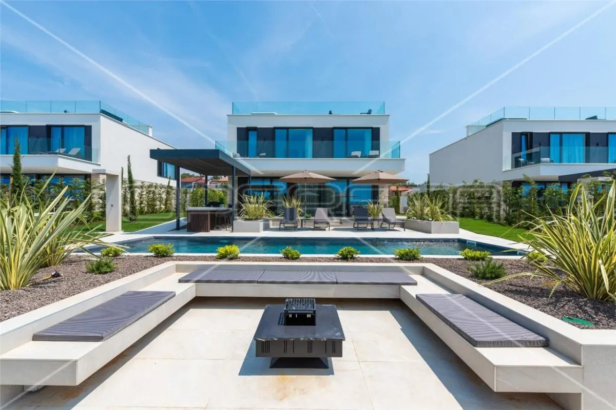 Villa Exclusiva con Vistas al Mar cerca de Porec, Croacia - foto 3