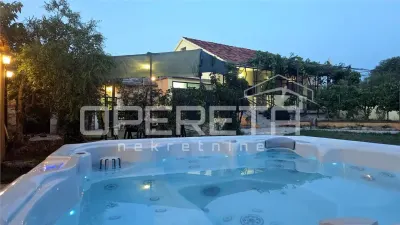 Villa for Sale in Lozovac, Croatia - Lozovac