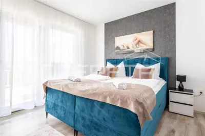 Villa Trois Étages à Vendre en Croatie, Mimice - foto 18