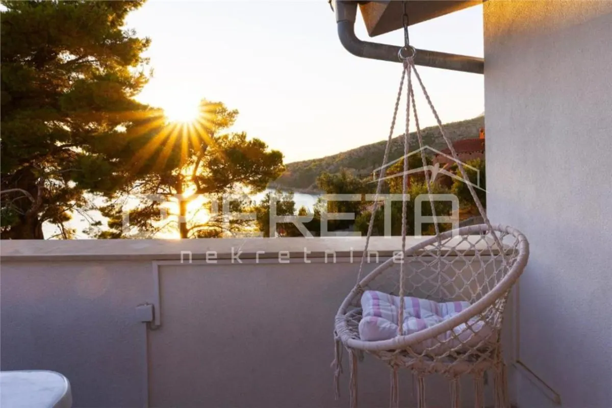 Villa Trois Étages à Vendre en Croatie, Mimice - foto 25