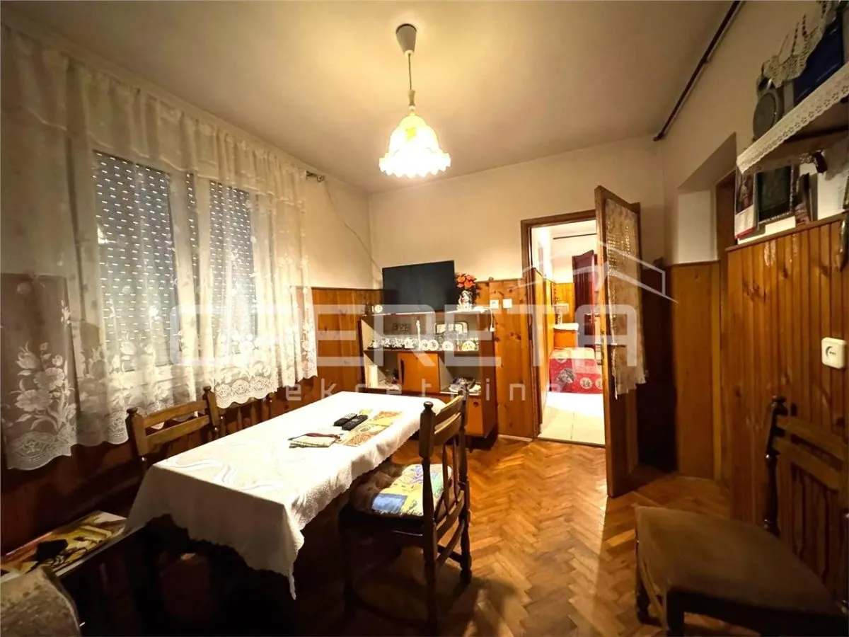 Villa deux étages à vendre à Zagreb, Retkovec, Ledinecki Odvojak - foto 1