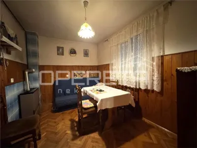 Villa deux étages à vendre à Zagreb, Retkovec, Ledinecki Odvojak - foto 4