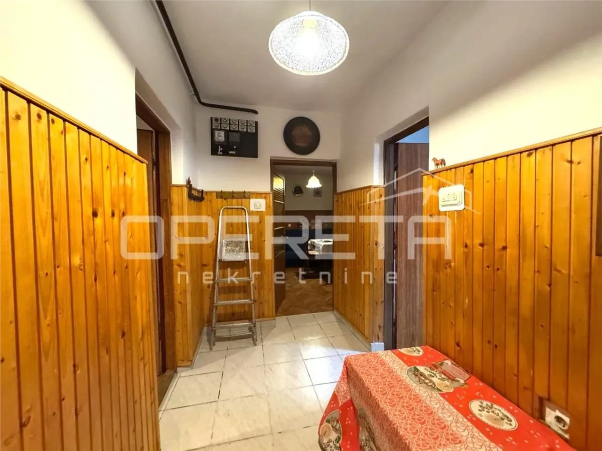 Villa deux étages à vendre à Zagreb, Retkovec, Ledinecki Odvojak - foto 5