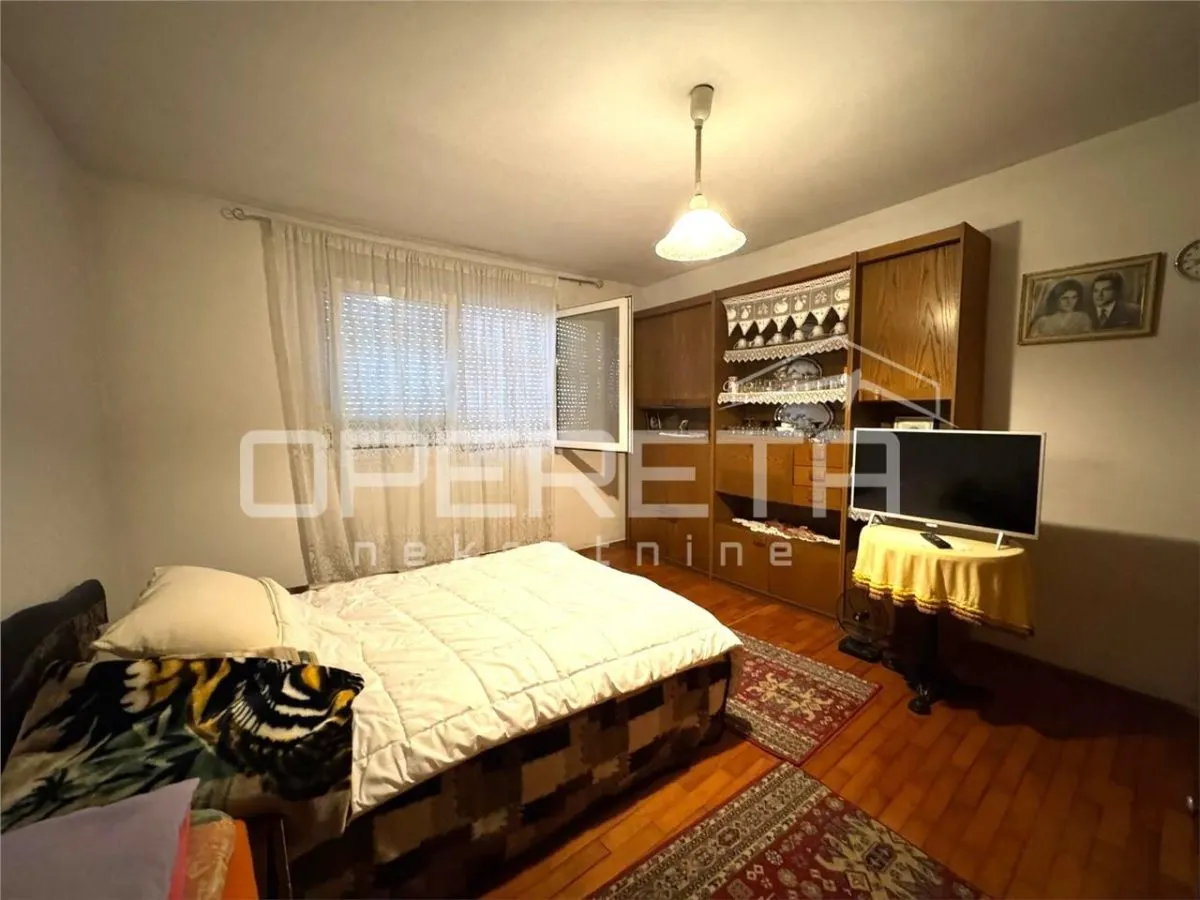Villa deux étages à vendre à Zagreb, Retkovec, Ledinecki Odvojak - foto 8