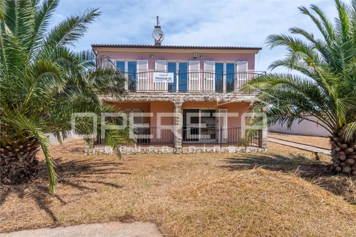 Villa Unifamiliar con Piscina en Venta en Pula, Croacia - foto 6