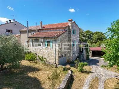 Casa Villa Doble de Piedra en Venta en Višnjan, Croacia - Višnjan