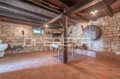 Casa Villa Doble de Piedra en Venta en Višnjan, Croacia - foto 19