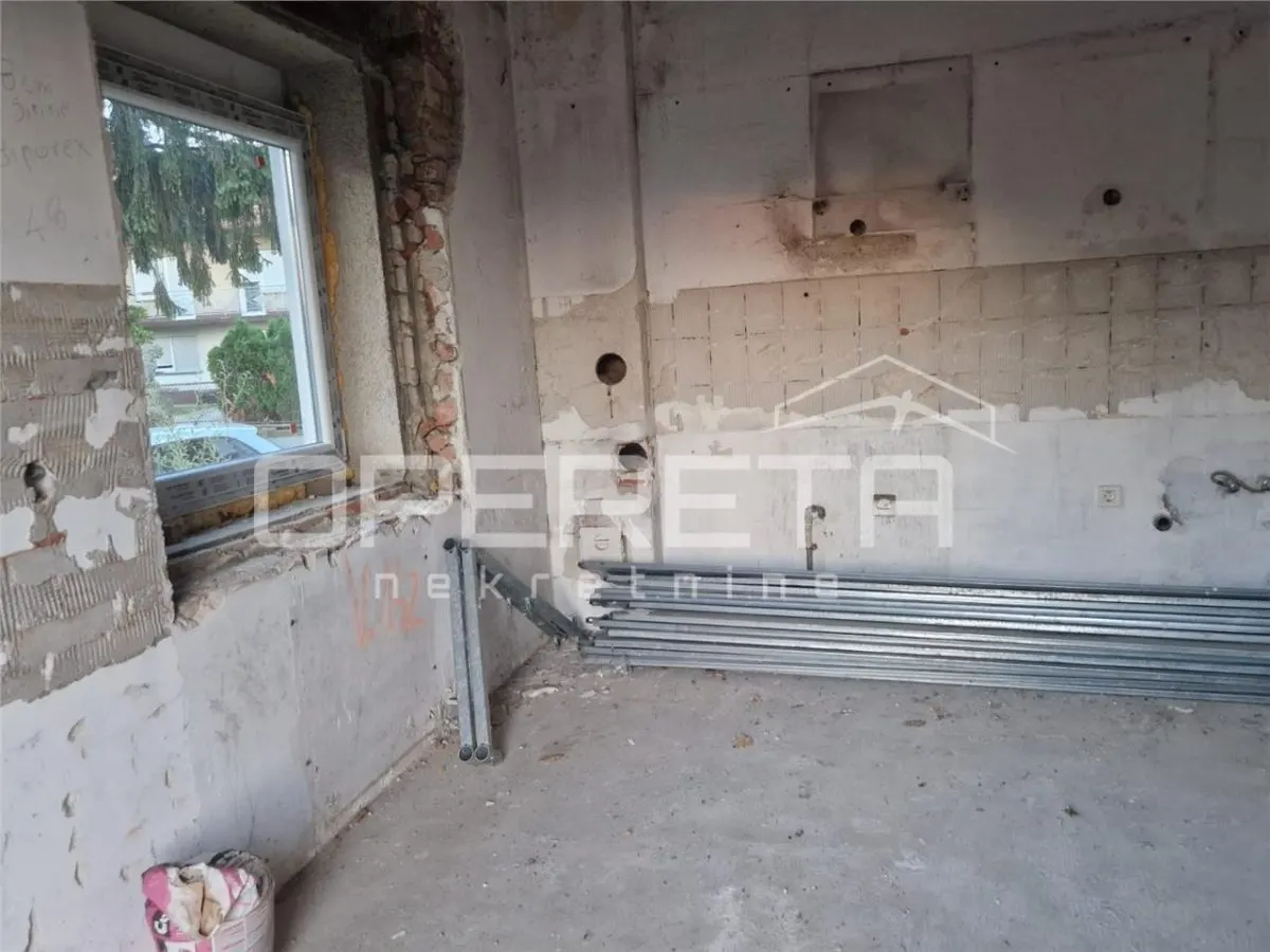 Villa Individuelle à Vendre à Oroslavje, Croatie – État de Gros Œuvre - foto 14