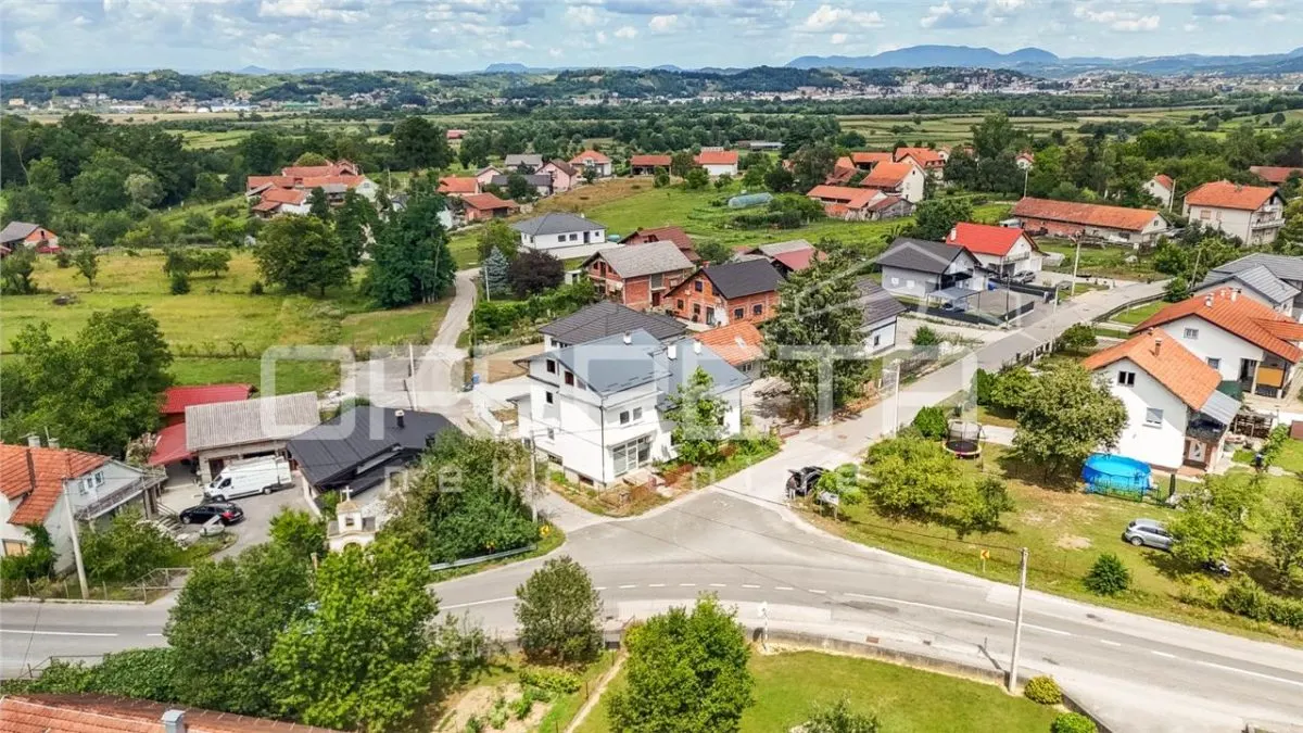 Villa Individuelle à Vendre à Oroslavje, Croatie – État de Gros Œuvre - foto 24