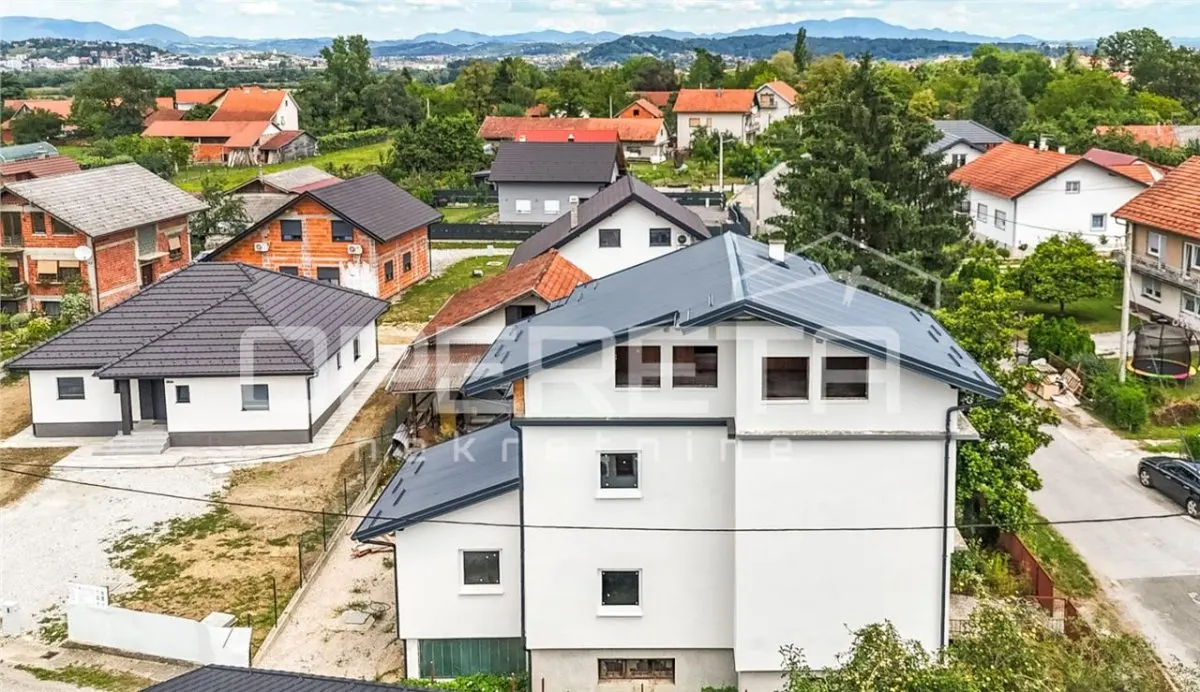 Villa Individuelle à Vendre à Oroslavje, Croatie – État de Gros Œuvre - foto 5
