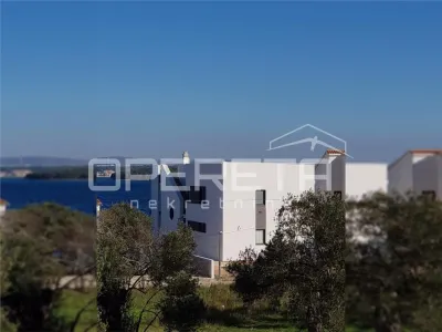 Villa de Primera Línea de Mar en Venta en Tkon, Isla de Pašman, Croacia - Tkon