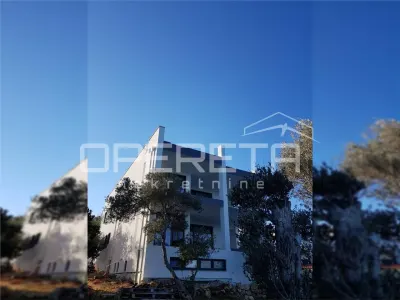 Villa de Primera Línea de Mar en Venta en Tkon, Isla de Pašman, Croacia - foto 2