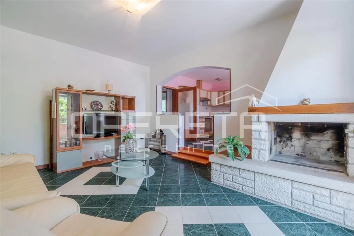 Villa en Venta en Umag, Croacia - foto 1