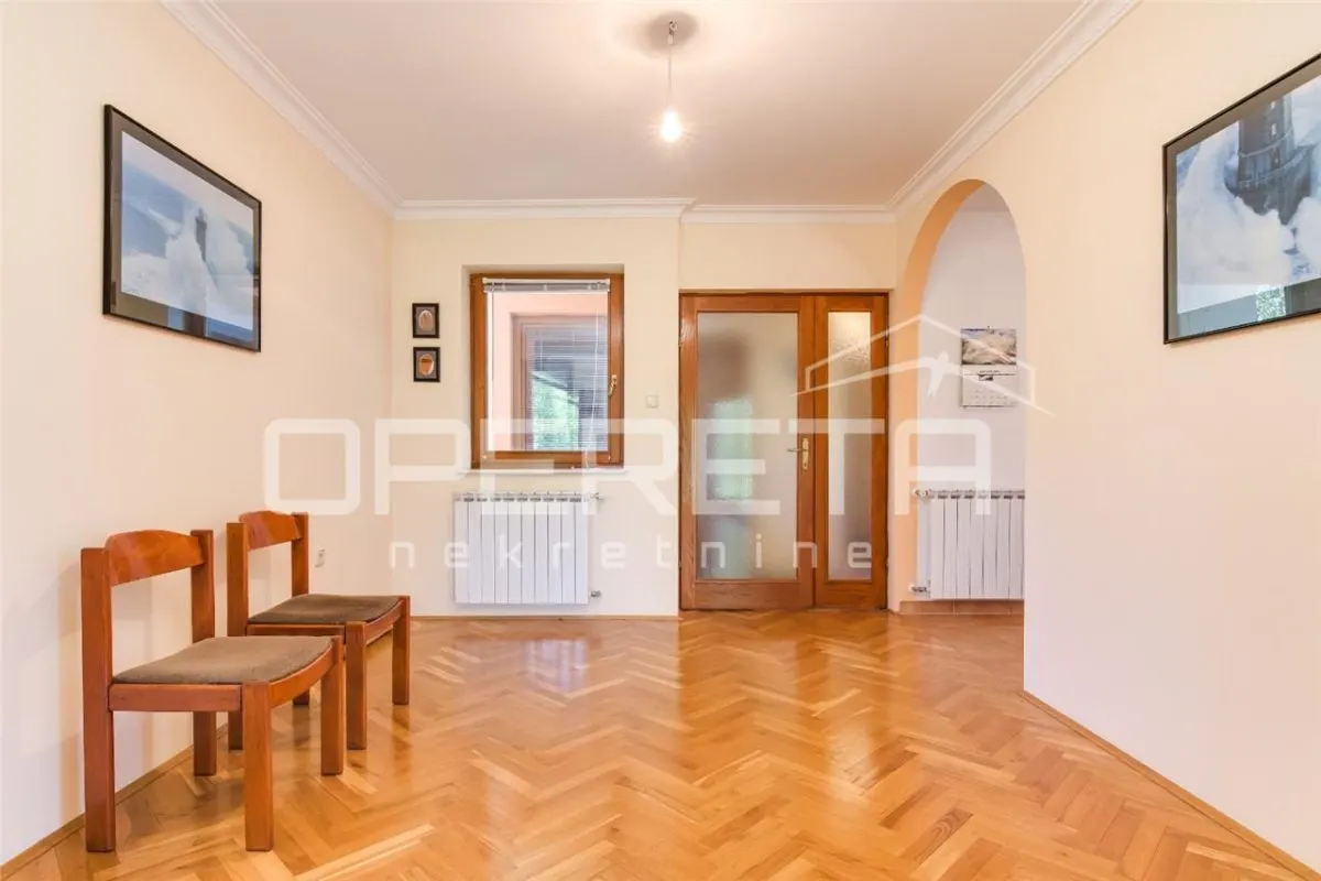 Casa Unifamiliar en Venta en Zagreb, Croacia – Remete, Kostanjevec - foto 14