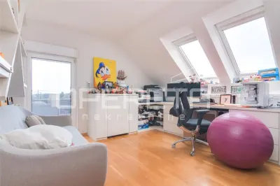 Villa con Piscina en Venta en Zagreb, Croacia – Maksimir - foto 14