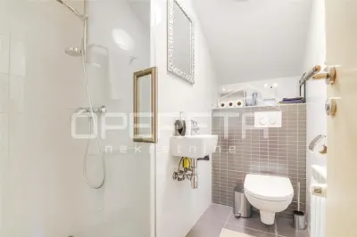 Villa con Piscina en Venta en Zagreb, Croacia – Maksimir - foto 18