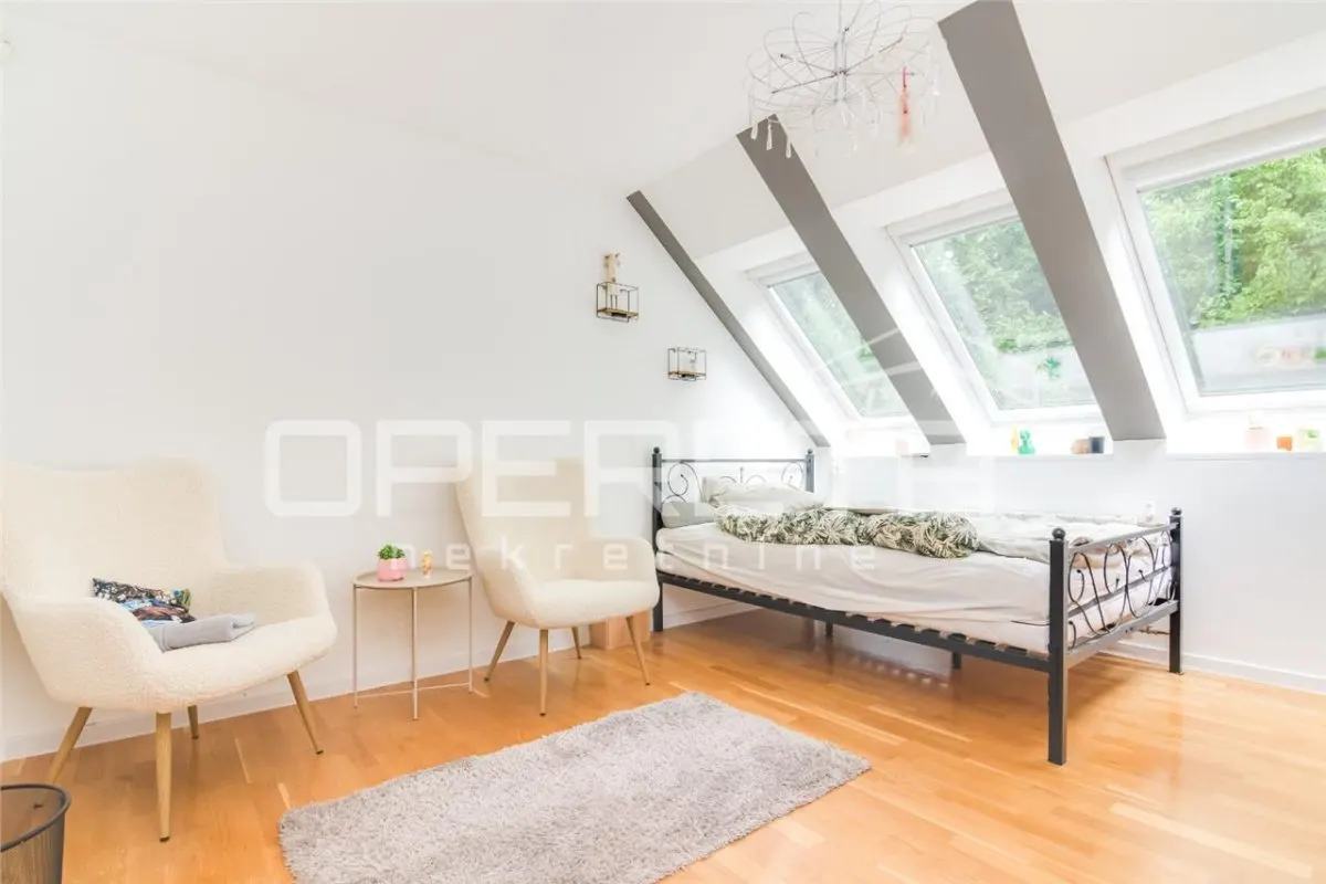 Villa con Piscina en Venta en Zagreb, Croacia – Maksimir - foto 9