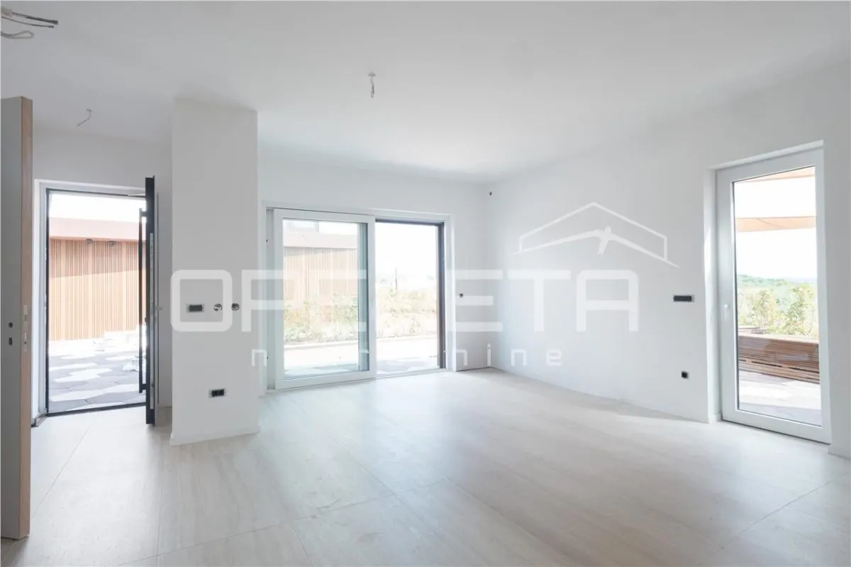 Appartement Duplex Neuf avec Piscine, Sauna et Énergie Solaire, Nin, Croatie - foto 8