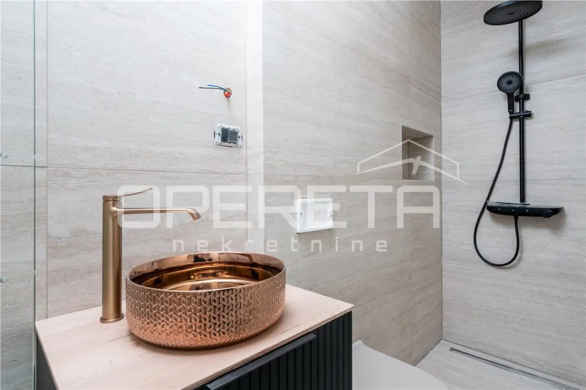 Apartamento Dúplex de Nueva Construcción con Piscina, Sauna y Energía Solar, Nin, Croacia - foto 14