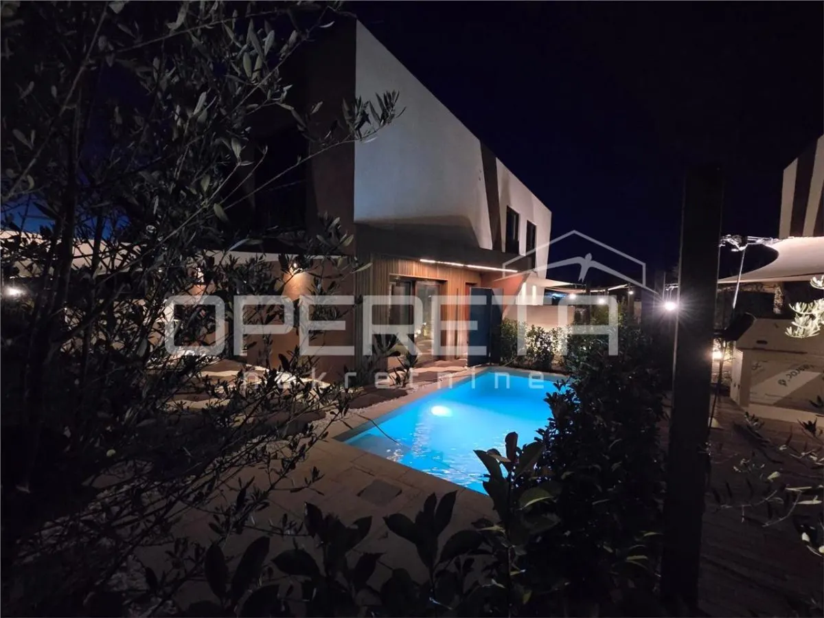 Apartamento Dúplex de Nueva Construcción con Piscina, Sauna y Energía Solar, Nin, Croacia - foto 3