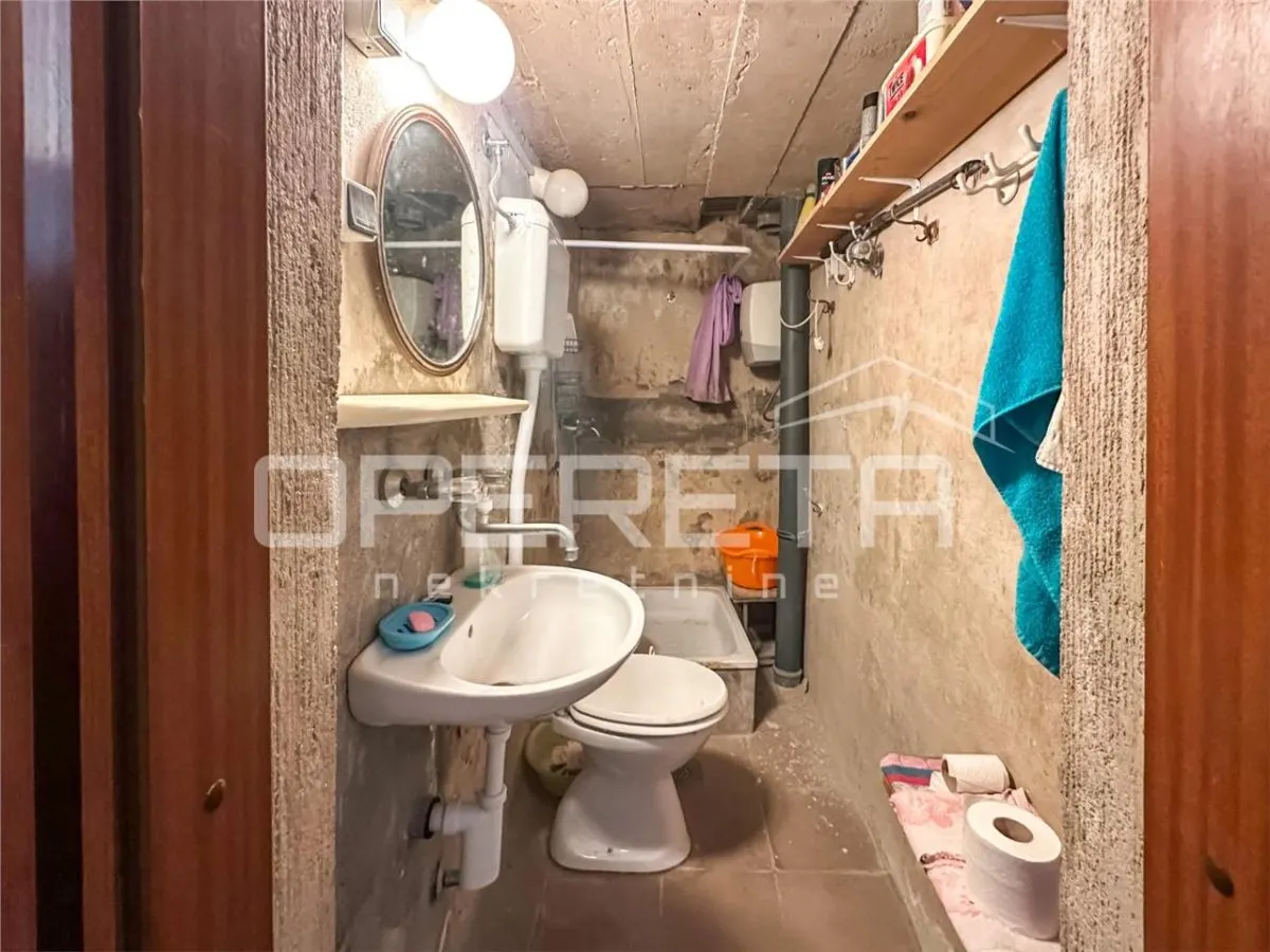Villa Mediterránea en Venta en Krapanj, Šibenik, Croacia - foto 6