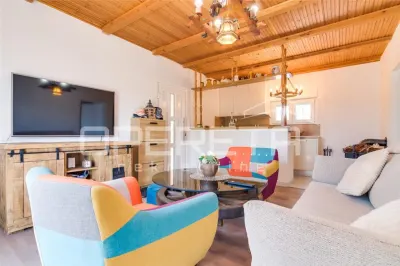 Detached House for Sale in Prekvršje, Zagreb, Croatia - foto 2