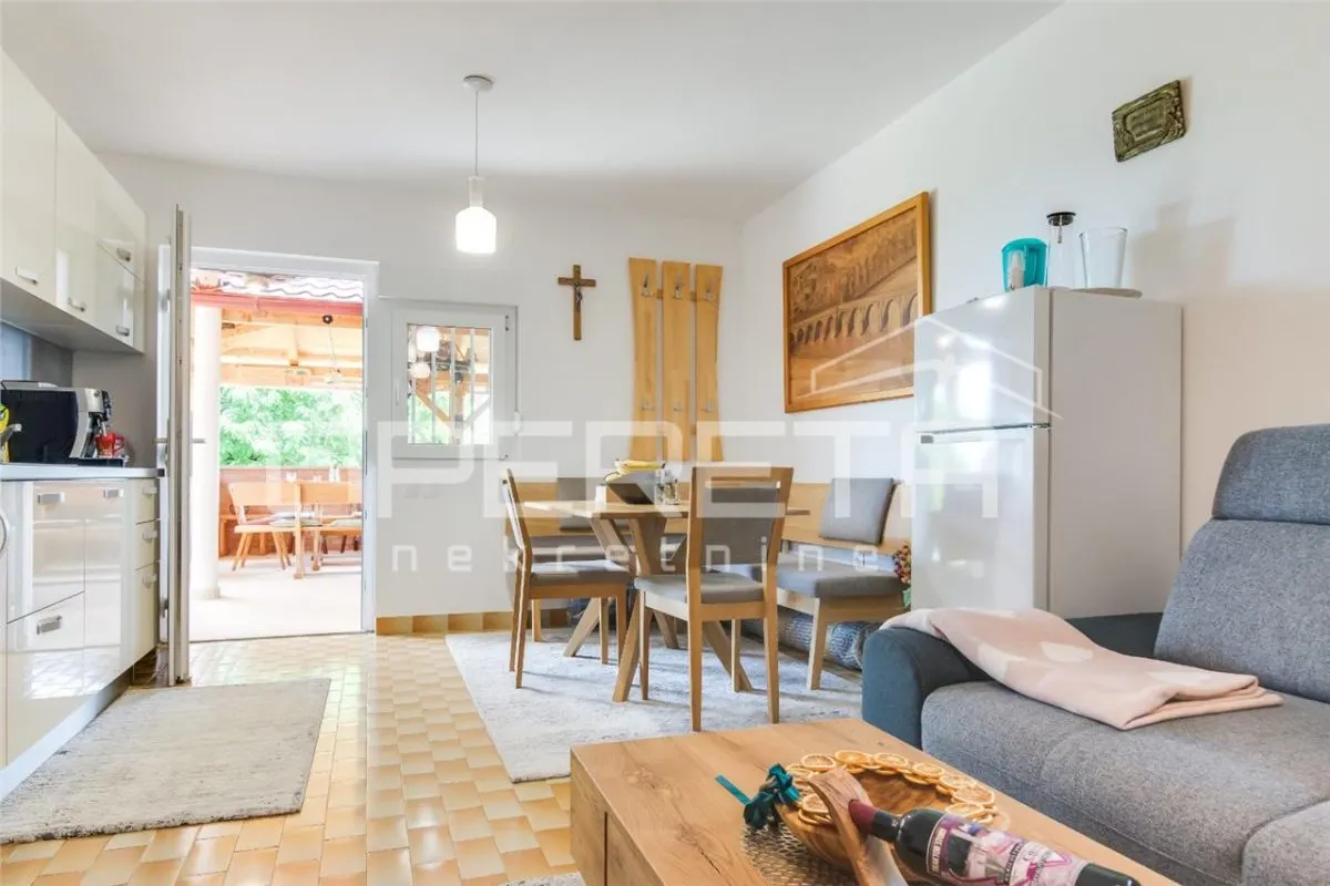 Detached House for Sale in Prekvršje, Zagreb, Croatia - foto 13