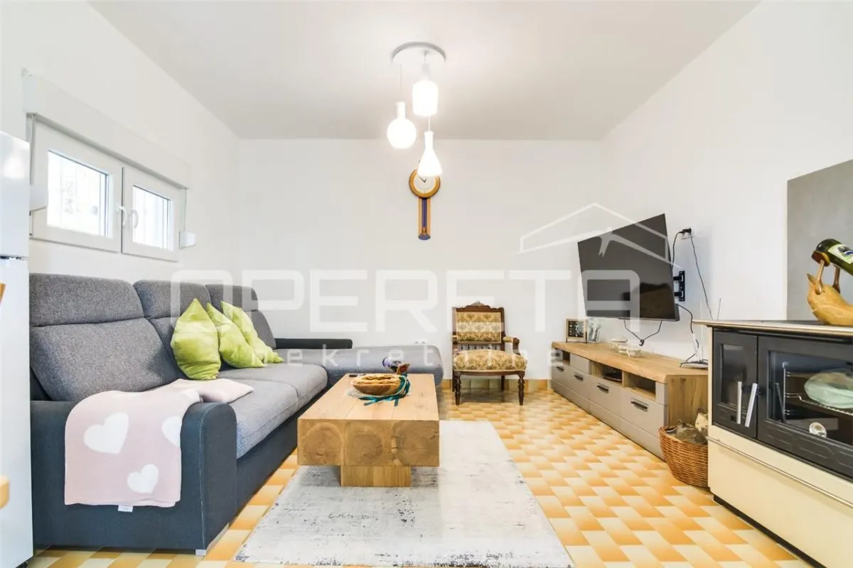 Detached House for Sale in Prekvršje, Zagreb, Croatia - foto 15