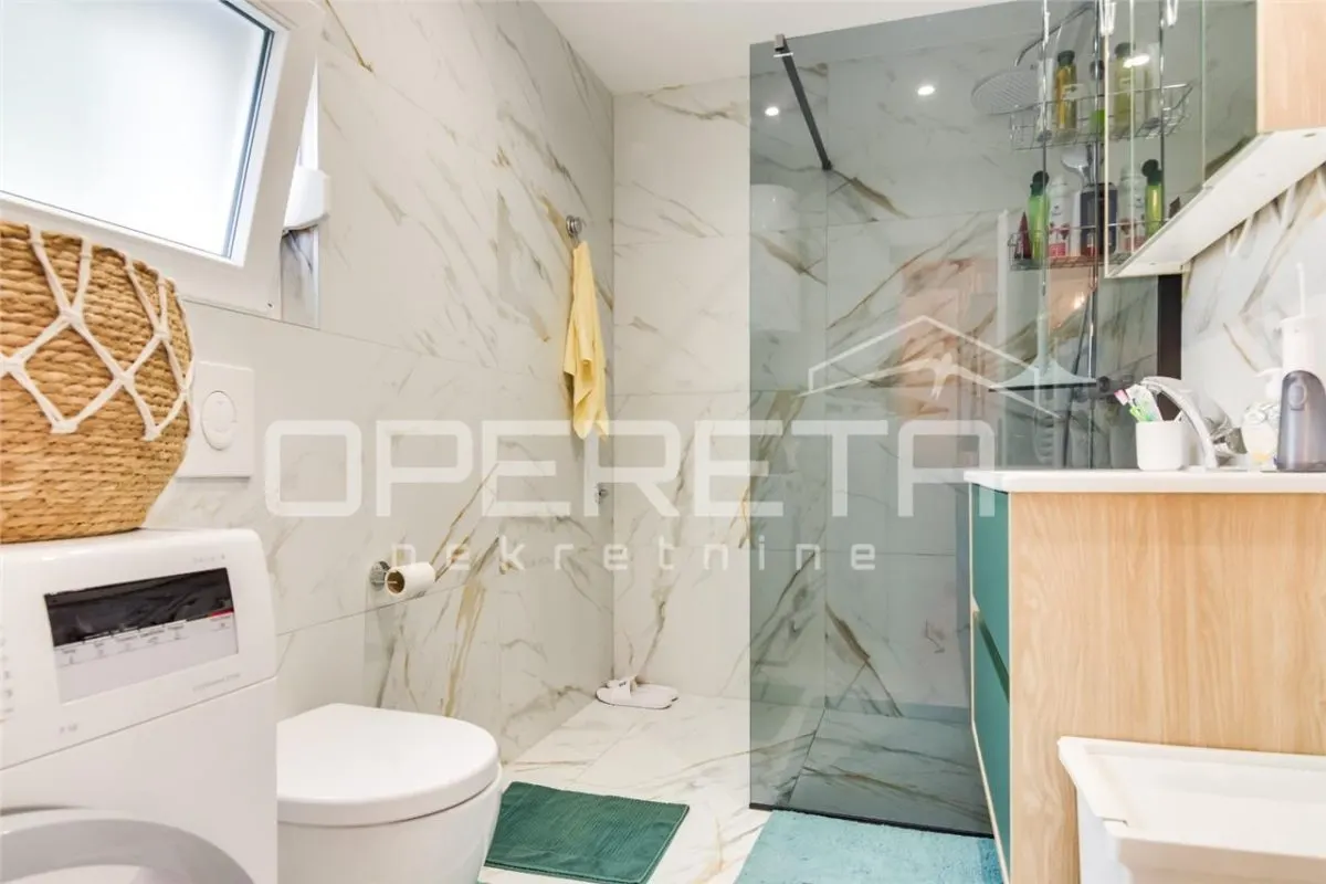 Detached House for Sale in Prekvršje, Zagreb, Croatia - foto 4