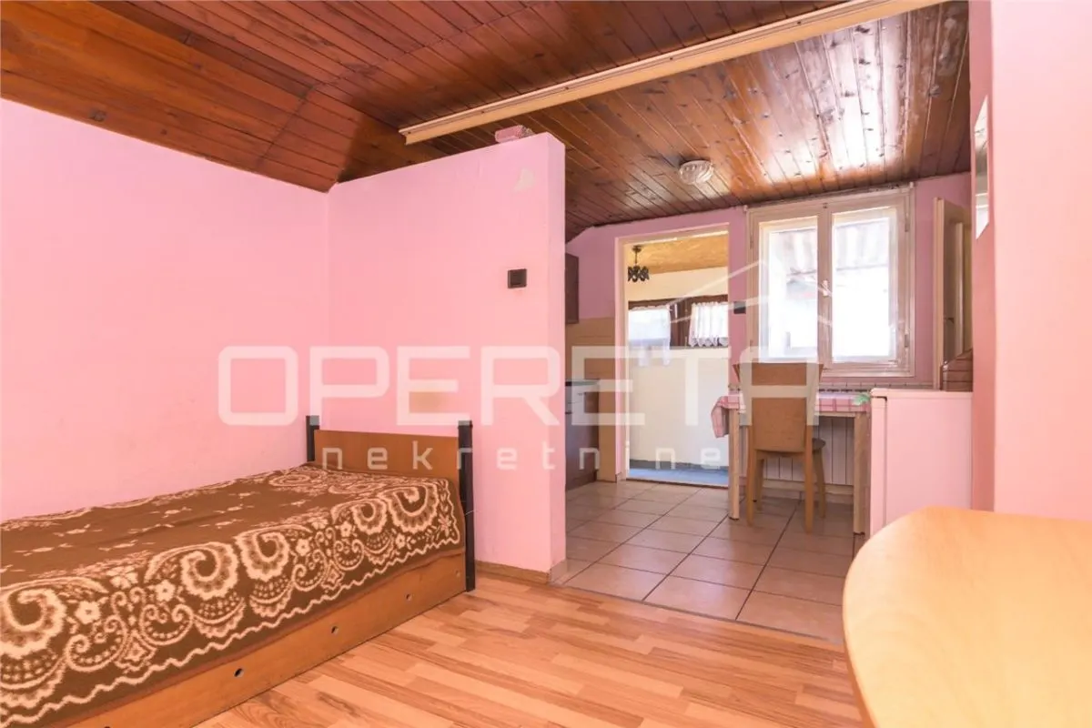 Semi-Detached House for Sale in Trnava, Zagreb - foto 12