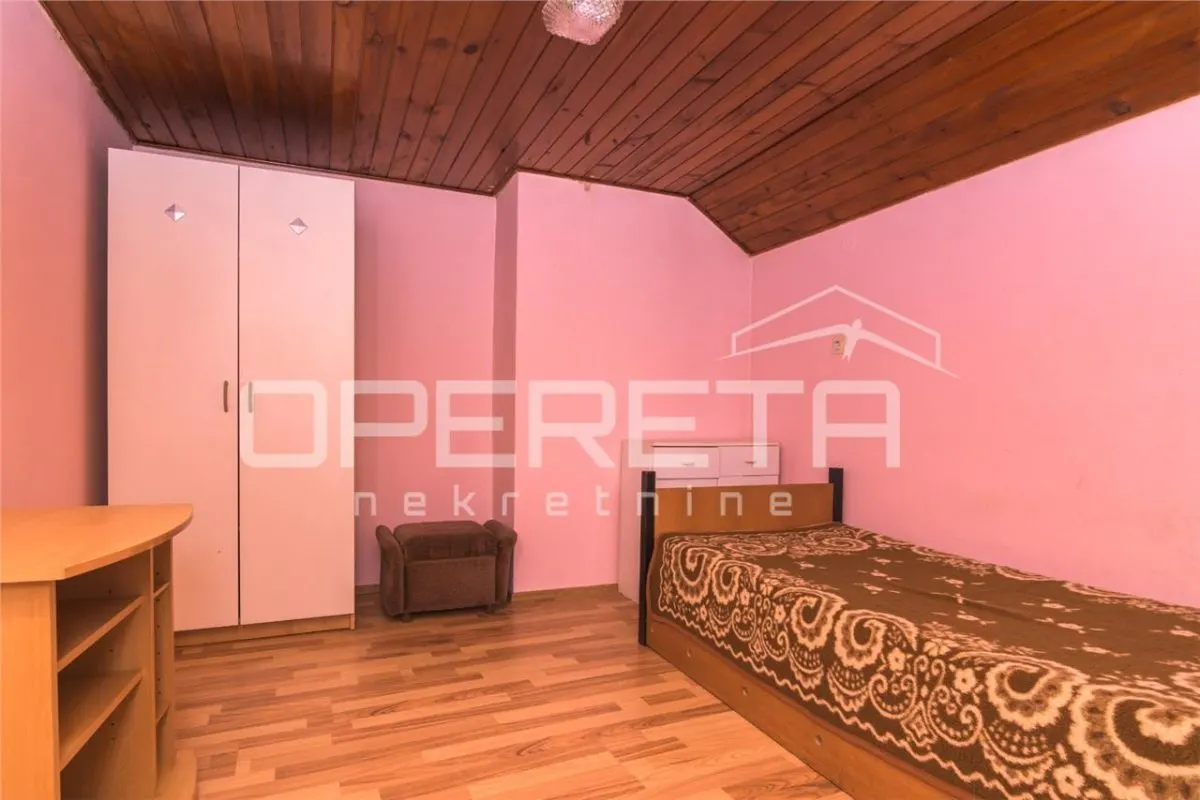Semi-Detached House for Sale in Trnava, Zagreb - foto 13