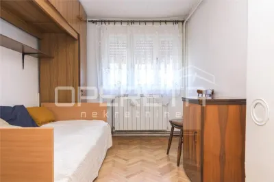 Semi-Detached House for Sale in Trnava, Zagreb - foto 17