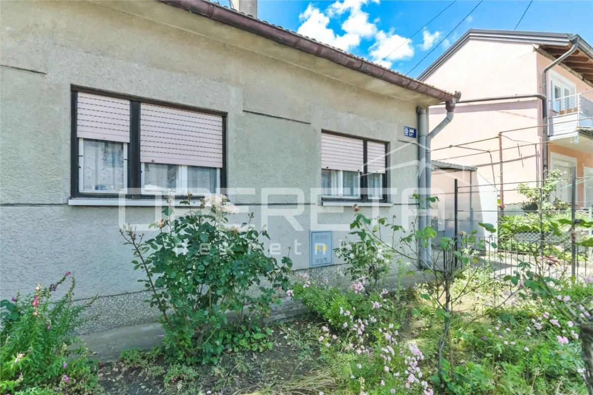 Semi-Detached House for Sale in Trnava, Zagreb - foto 25