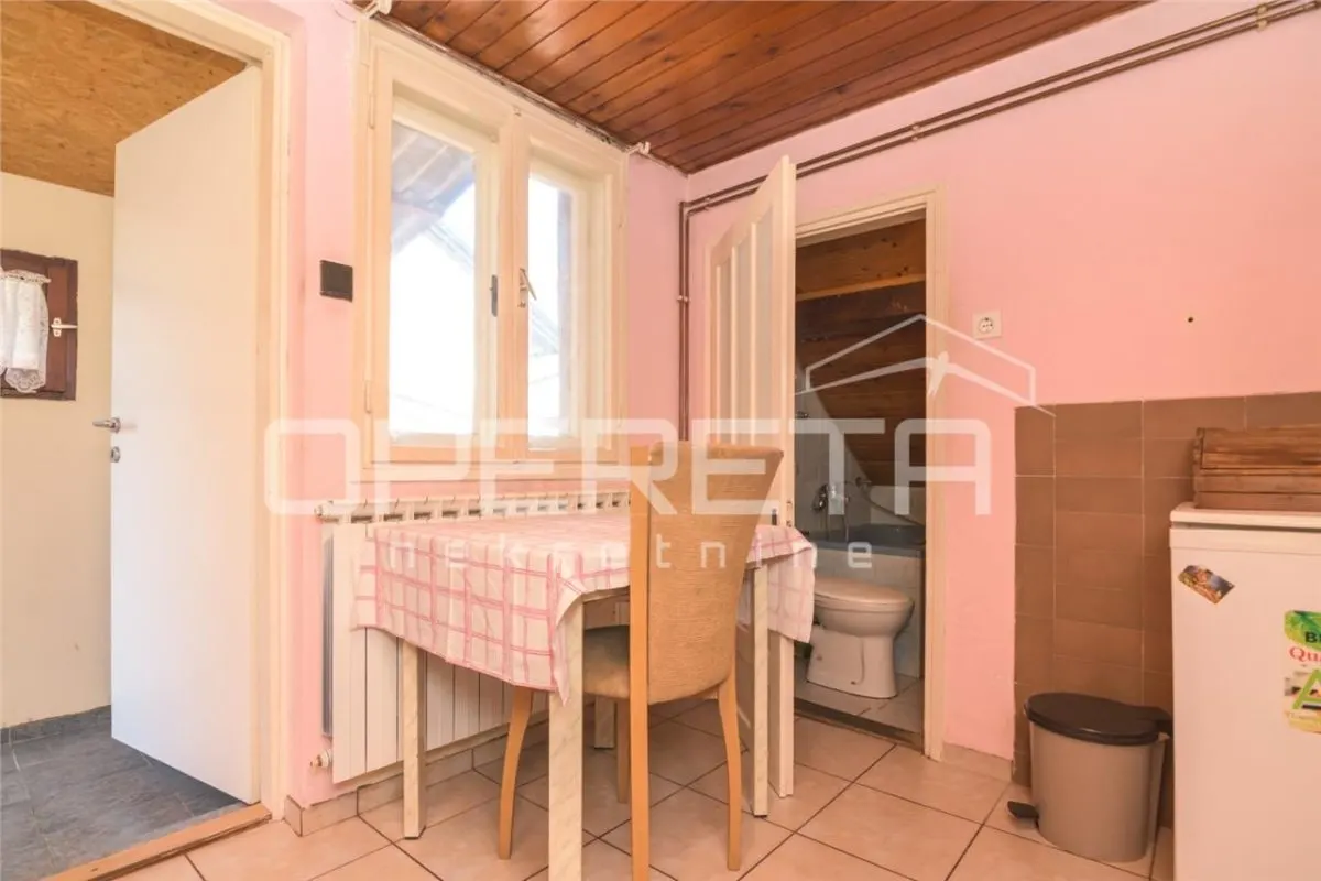 Semi-Detached House for Sale in Trnava, Zagreb - foto 9