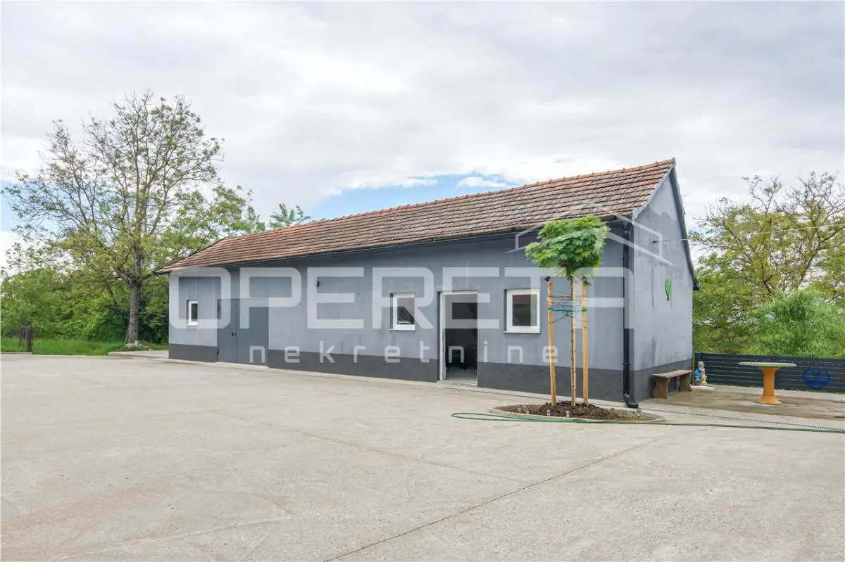 Detached House for Sale in Vrbovec, Croatia – 42,934 m² Estate - foto 20
