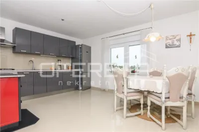 Detached House for Sale in Vrbovec, Croatia – 42,934 m² Estate - foto 3