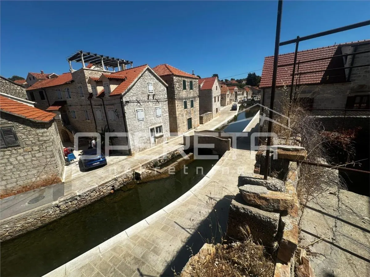 Villa Complejo en Venta Frente al Mar en Vrboska, Croacia - foto 11