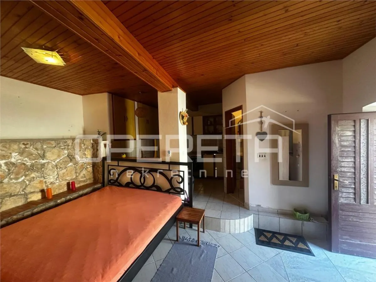 Villa Complejo en Venta Frente al Mar en Vrboska, Croacia - foto 16