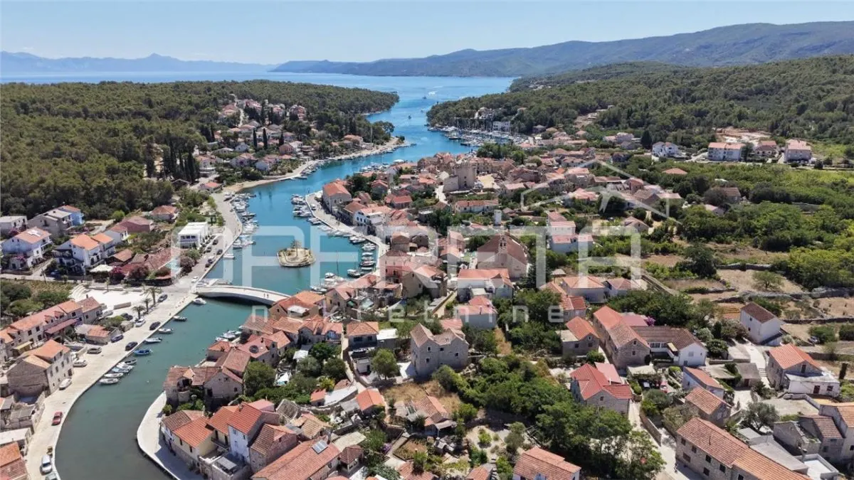 Villa Complejo en Venta Frente al Mar en Vrboska, Croacia - foto 10