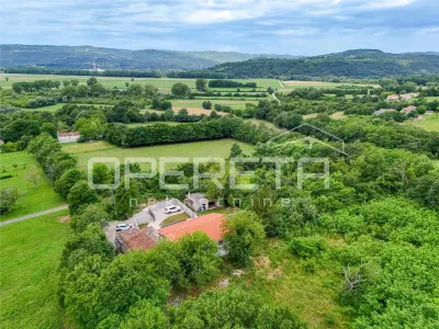 Villa de Piedra Reformada en Venta en Kršan, Croacia - foto 12