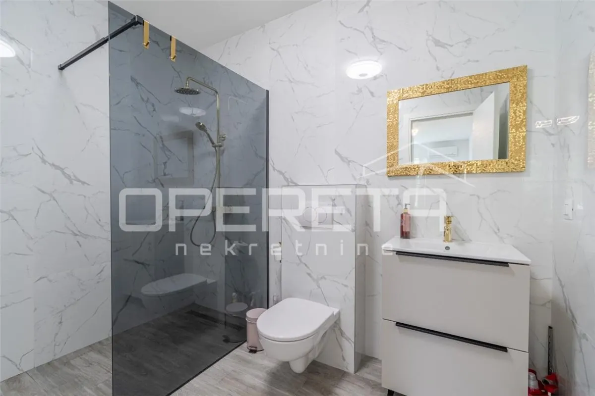 Villa de Piedra Reformada en Venta en Kršan, Croacia - foto 14