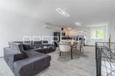 Villa de Piedra Reformada en Venta en Kršan, Croacia - foto 4