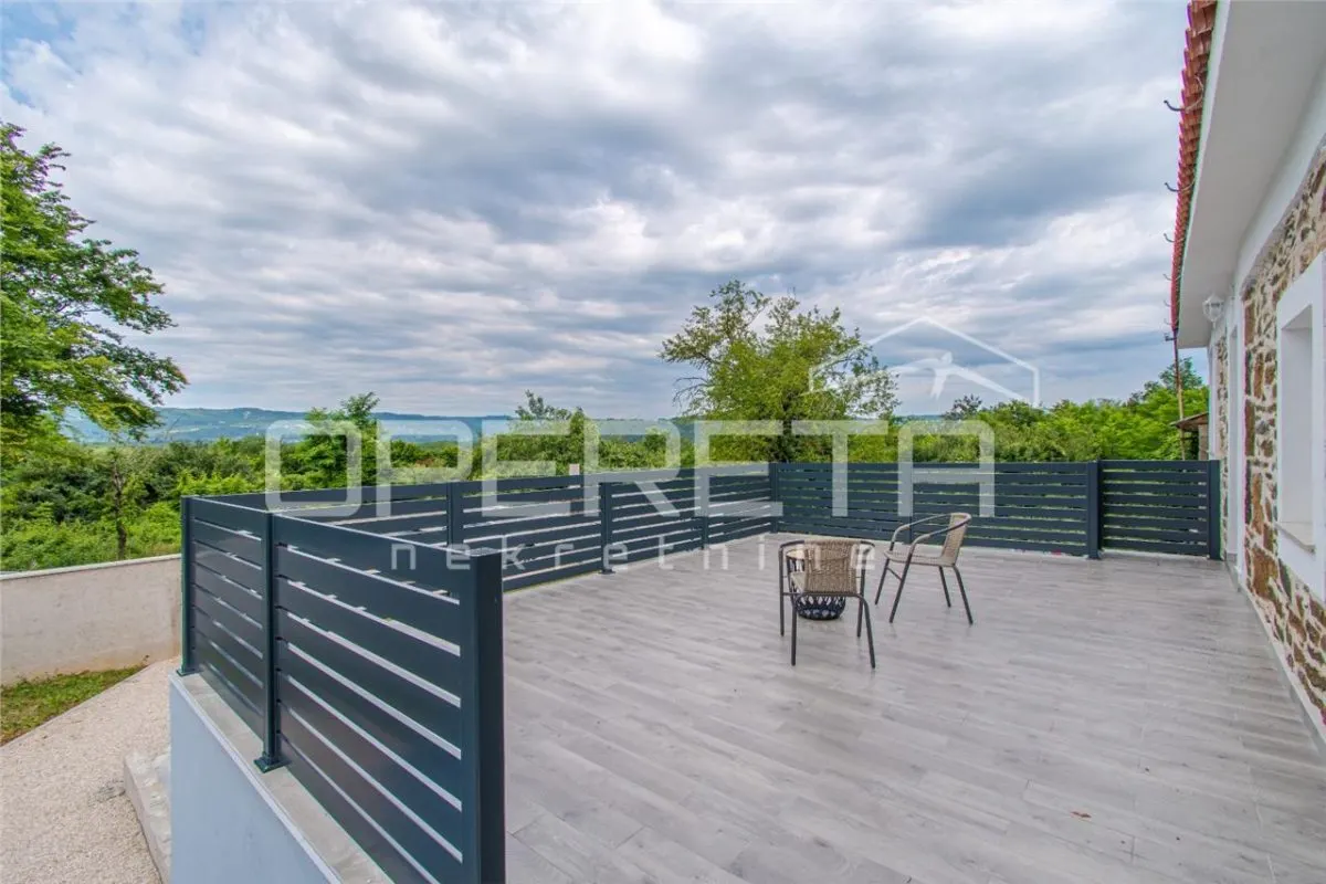 Villa de Piedra Reformada en Venta en Kršan, Croacia - foto 5